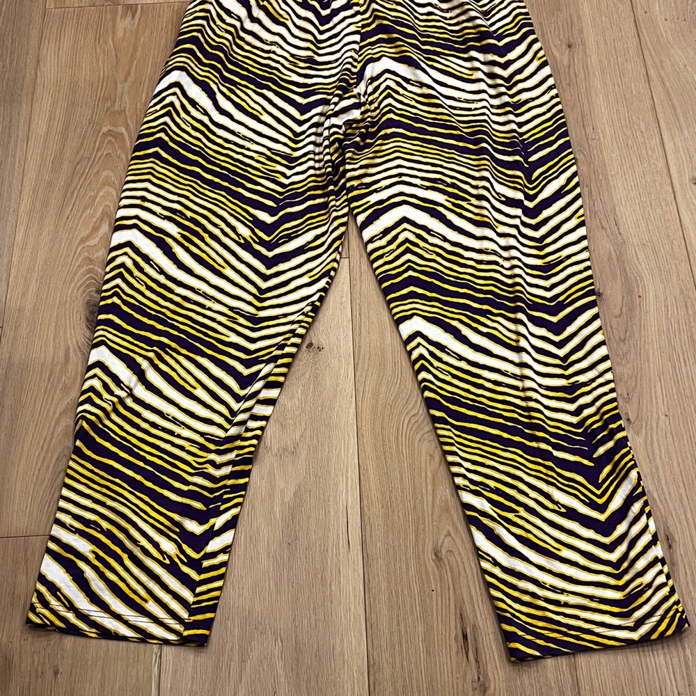Zubaz Purple Gold Zebra Pants XXL Vikings Colors 90s - Picture 3 of 4